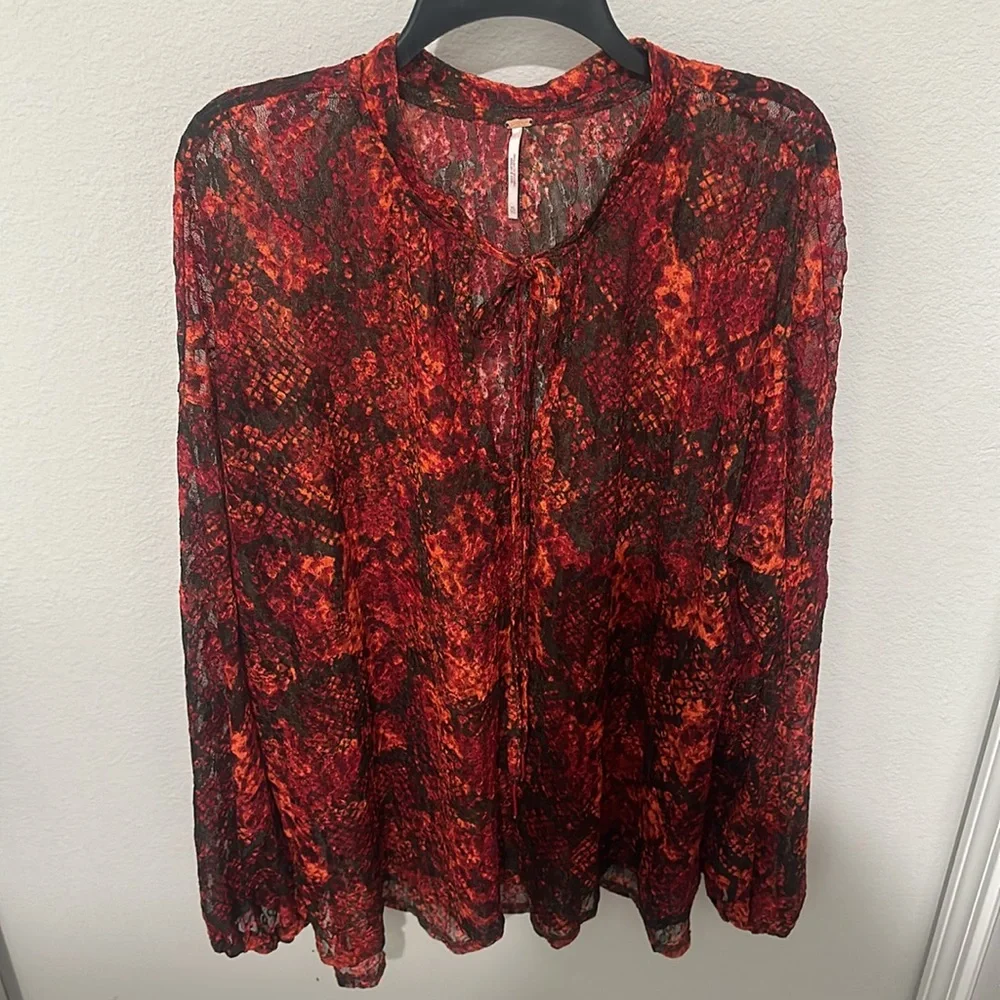 FREE PEOPLE OUT FOR THE NIGHT TOP IN RED/Black NEW never worn XL - Picture 6 of 10